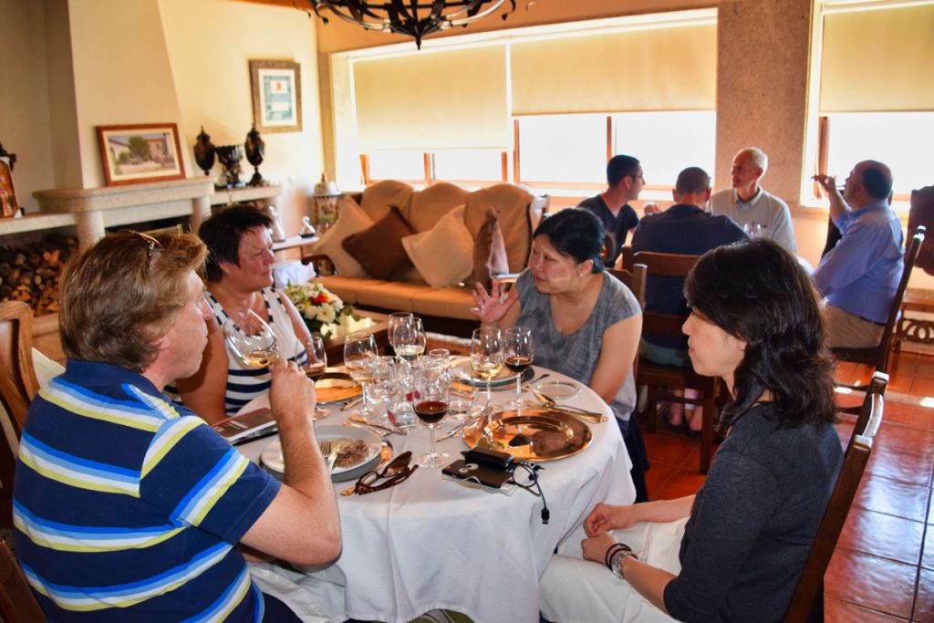 The Dining Room at Quinta da Levandeira do Roncão